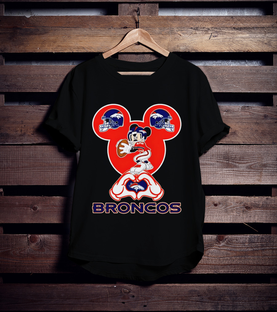 Denver Broncos Mickey Mouse Heart Hands Football Fan T-Shirt