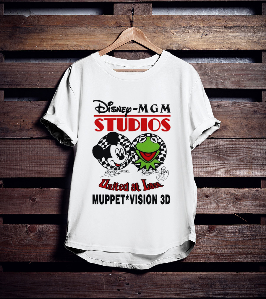Disney MGM Studios United At Last Mickey Mouse Kermit The Frog Muppet Vision 3D T-Shirt