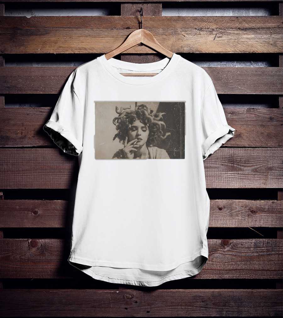 Medusa Smoking T-Shirt