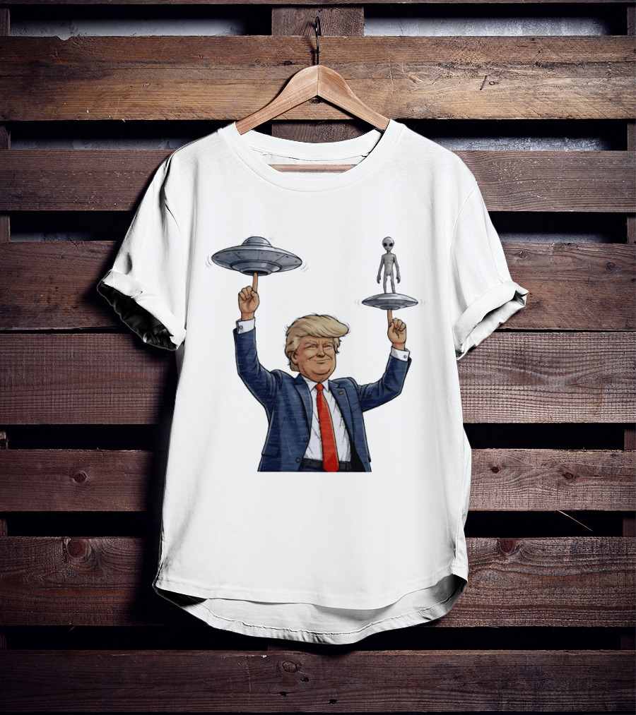 Trump Alien UFO Balancing Act Spinner T-Shirt