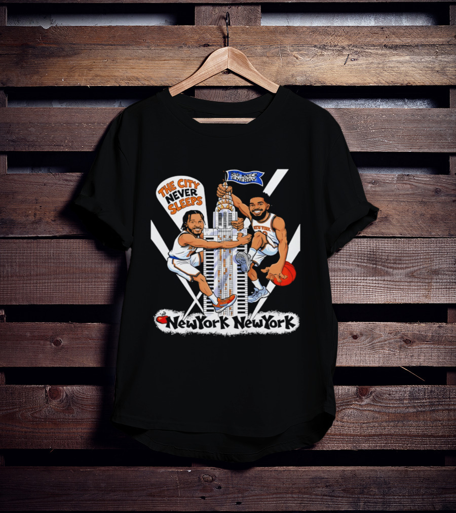 The City Never Sleeps New York New York Knicks T-Shirt
