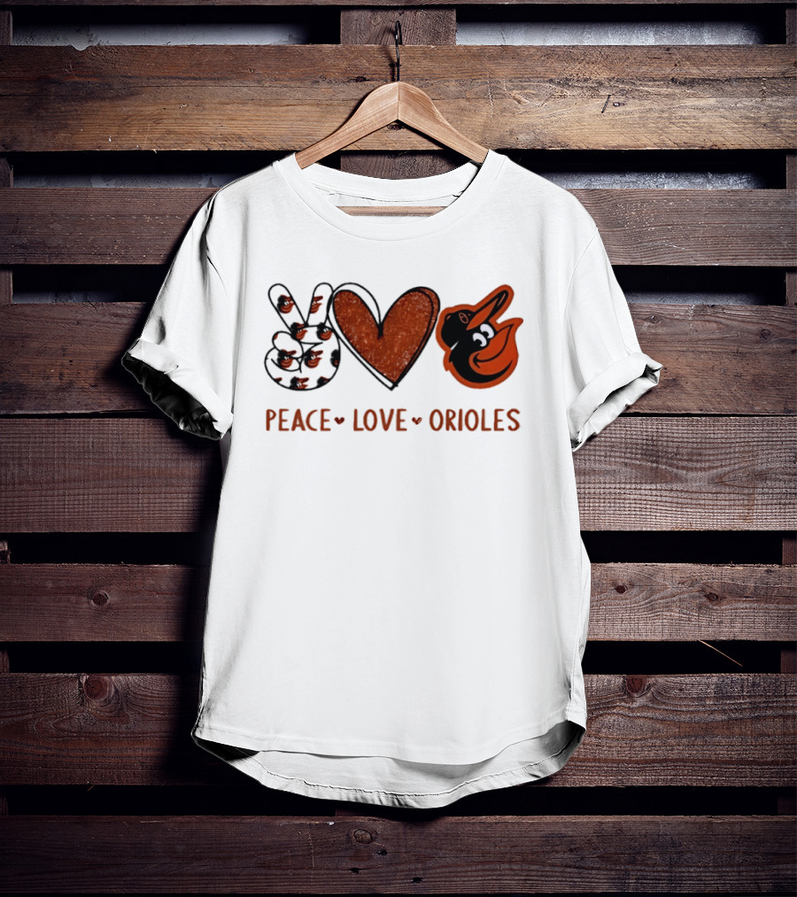 Peace Love Orioles Hand Sign Heart Shape Baltimore Orioles T-Shirt