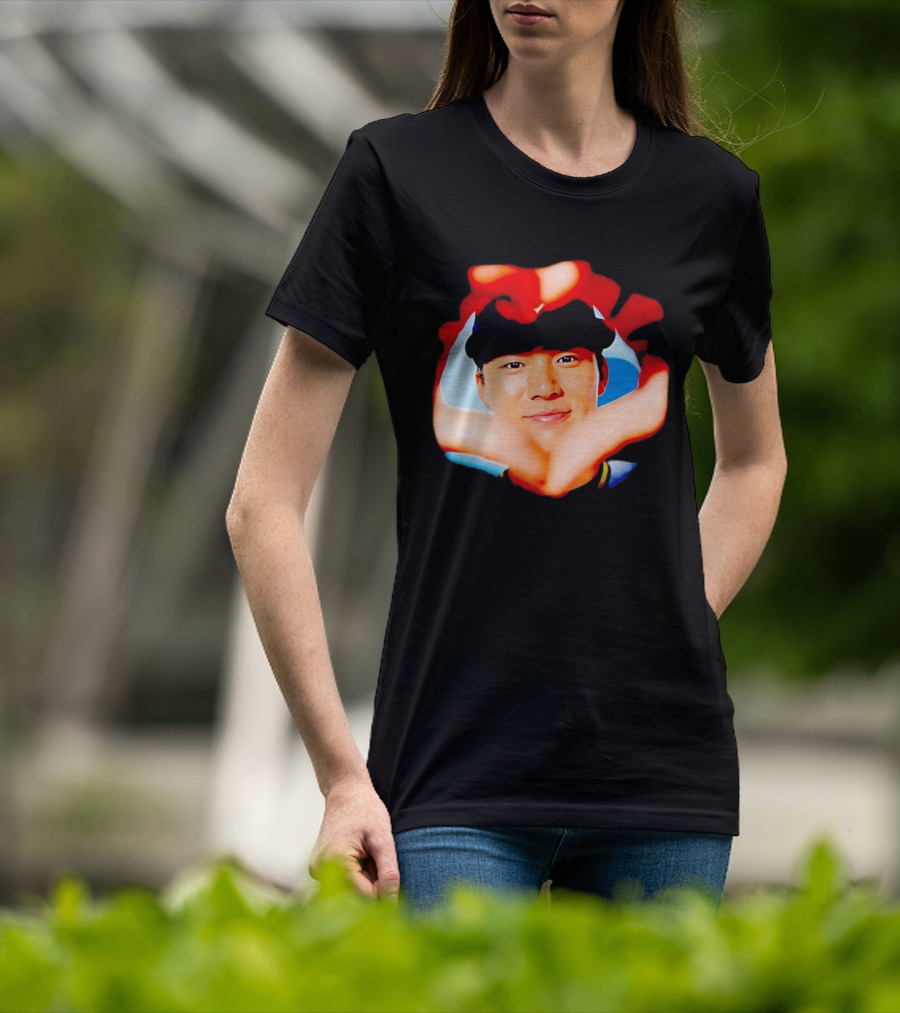 Yoshinobu Yamamoto Los Angeles Dodgers Heart Hand Photo T-Shirt