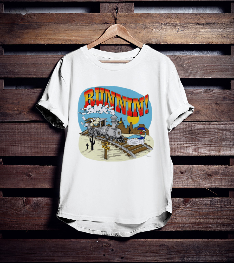 Runnin Road Runner Wile E. Coyote Train Desert Chase Adventure T-Shirt