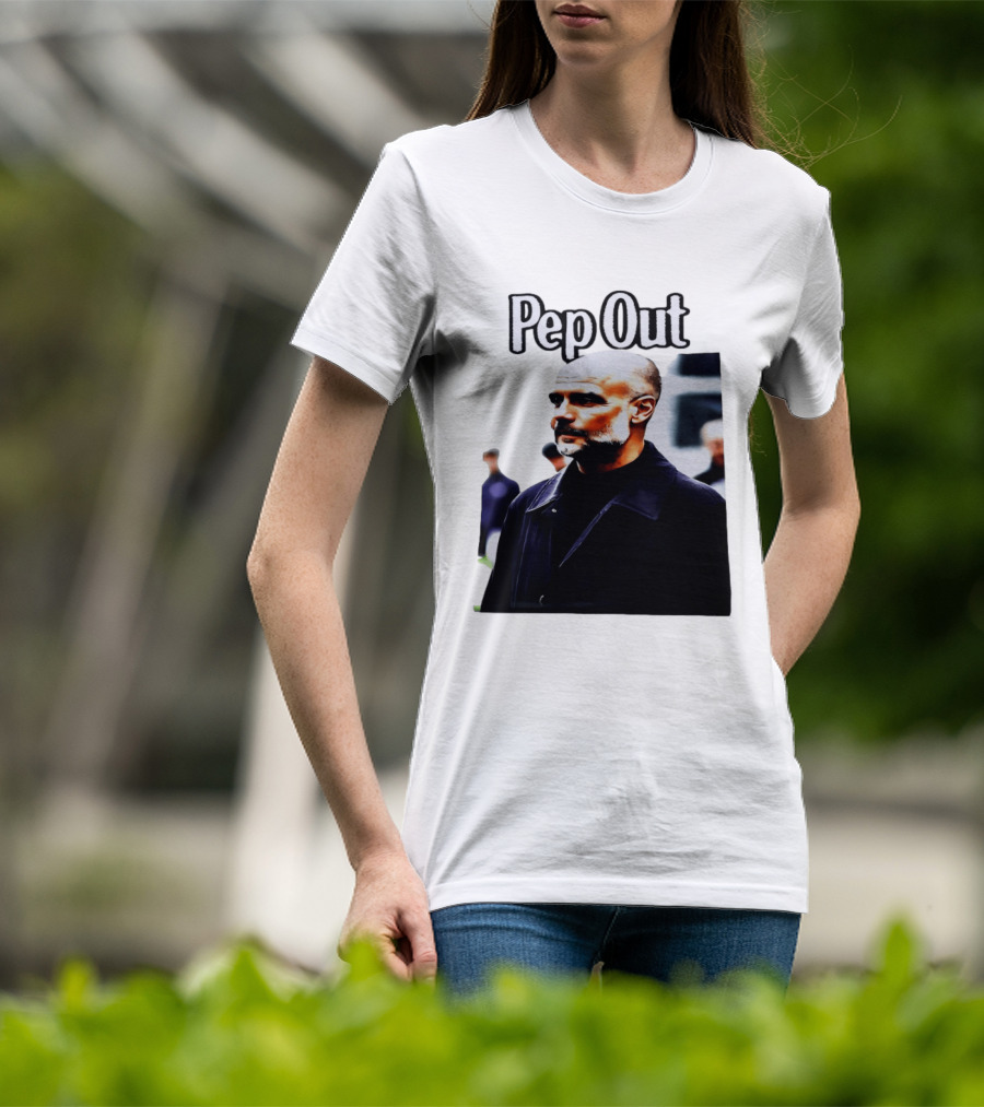 Pep Out Football Manager Critique T-Shirt