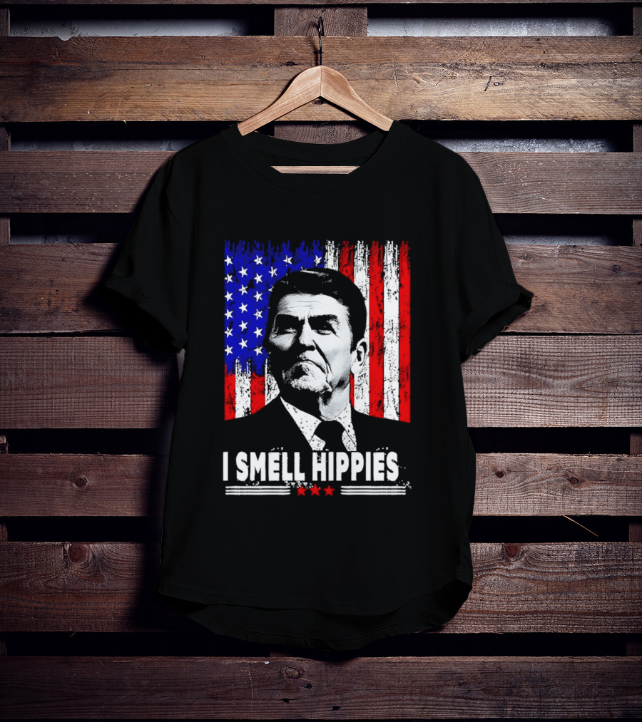 I Smell Hippies Reagan USA Flag Stars And Stripes T-Shirt