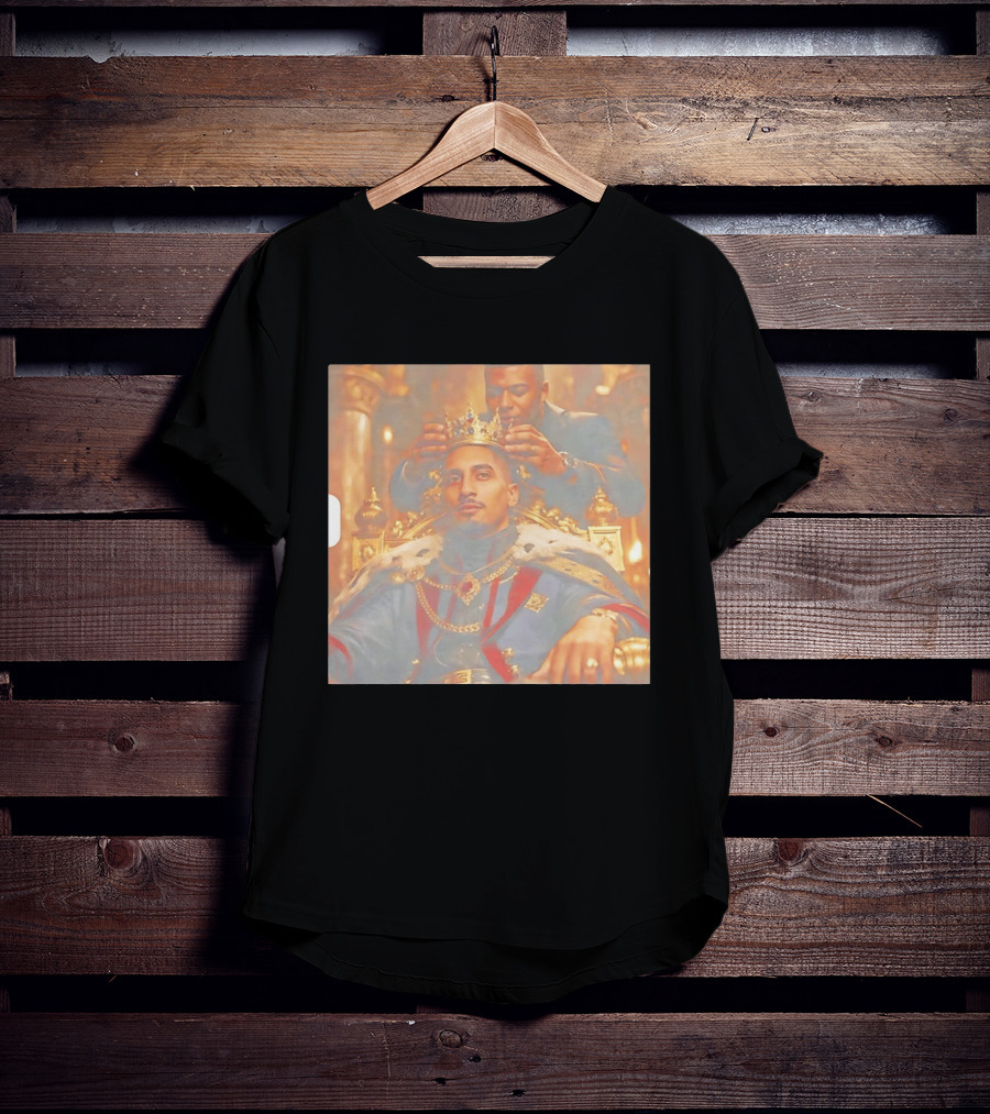 Raphinha Barcelona King Crowned Monarch Regal Throne Scene T-Shirt