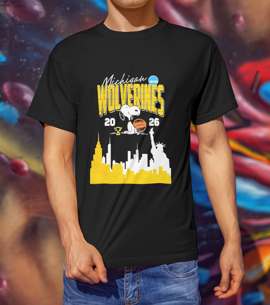 Michigan Wolverines NCAA Basketball Snoopy City Skyline 2026 T-Shirt