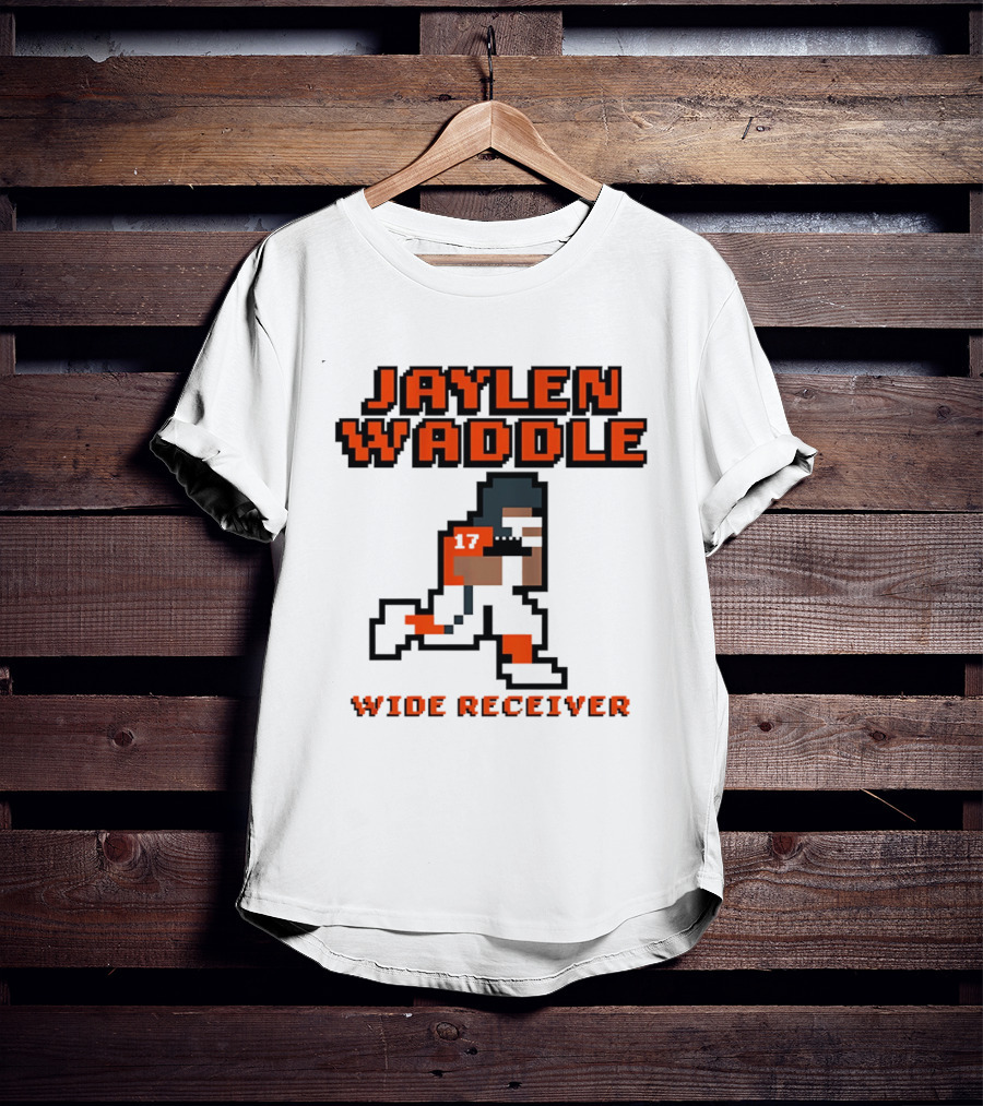 Jaylen Waddle Wide Receiver Pixel T-Shirt