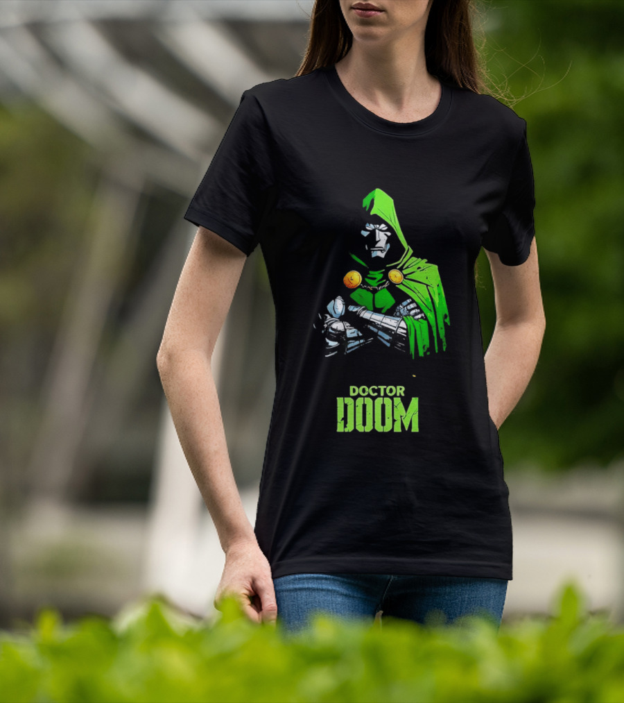 Doctor Doom Green Armor Crossed Arms Marvel T-Shirt
