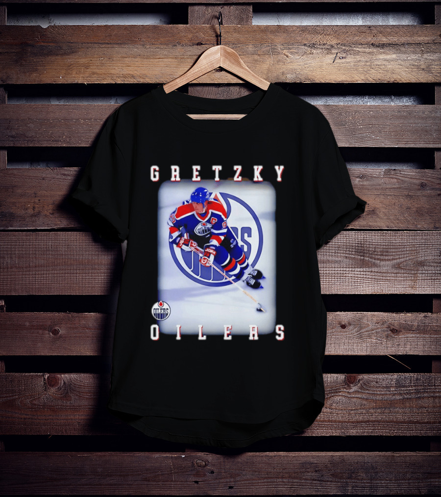 Wayne Gretzky Edmonton Oilers Iconic NHL Legend Action Shot T-Shirt