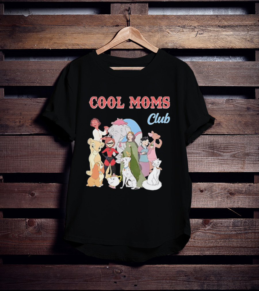 COOL MOMS CLUB Disney Characters T-Shirt
