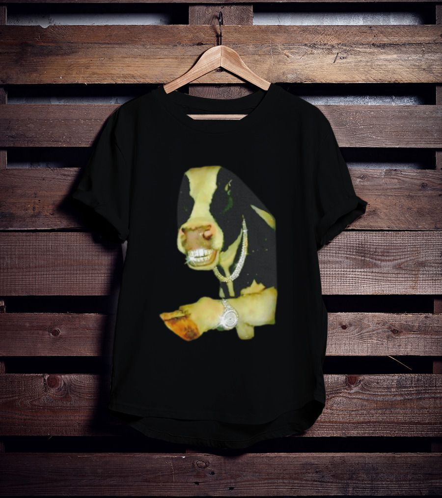 Rich Bull Grillz Bling Necklace And Jewelry T-Shirt