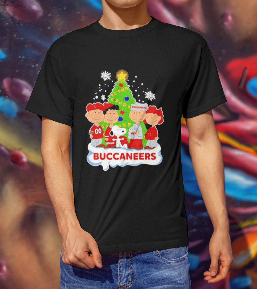 Snoopy Buccaneers Christmas Tree Tampa Bay Peanuts Holiday T-Shirt