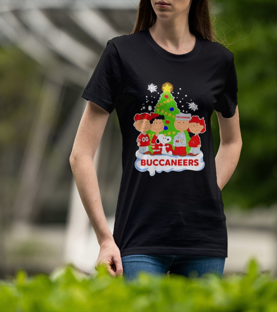Snoopy Buccaneers Christmas Tree Tampa Bay Peanuts Holiday T-Shirt