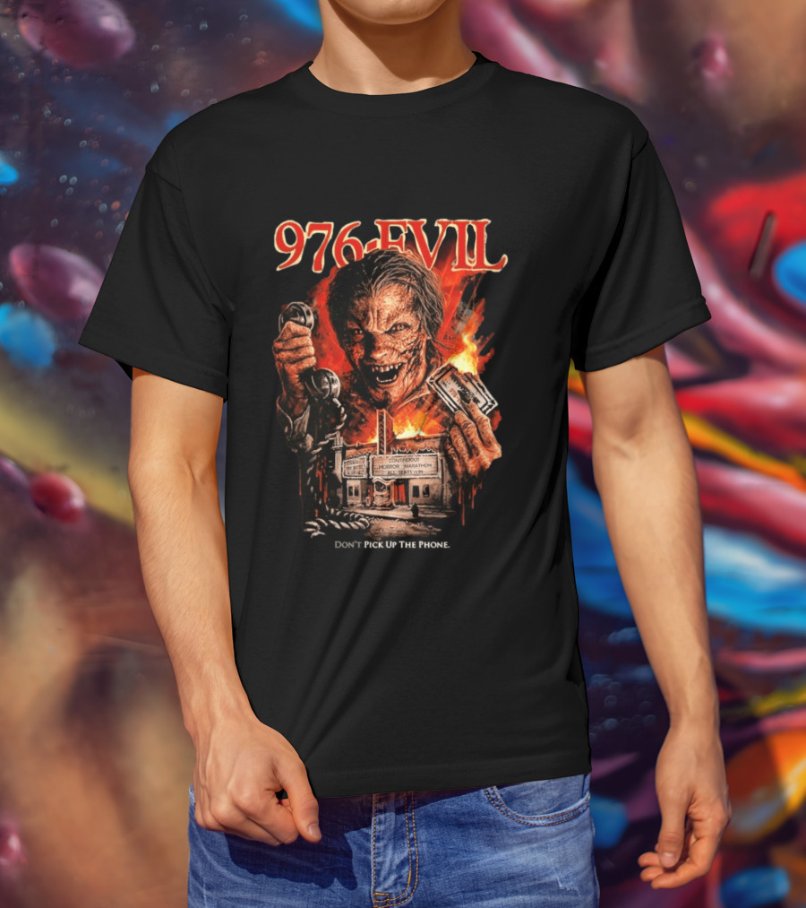 976 Evil Horror Marathon Phone Warning T-Shirt