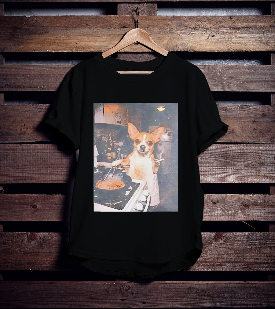 Chihuahua In Apron Cooking While Smoking In Vintage Kitchen Scene T-Shirt