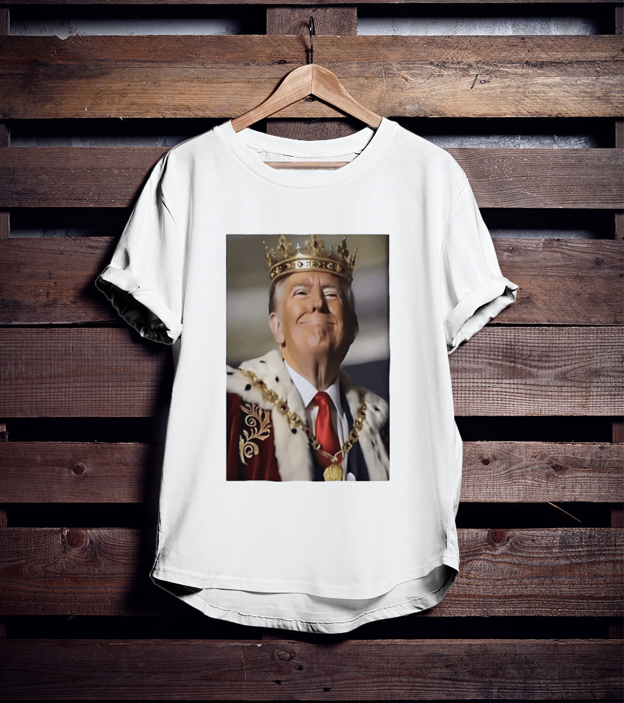 Donald Trump Crowned As King Regal Attire Red Tie Gold Crown T-Shirt
