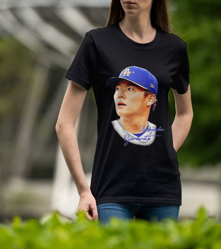 Yoshinobu Yamamoto Los Angeles Dodgers Baseball Player T-Shirt