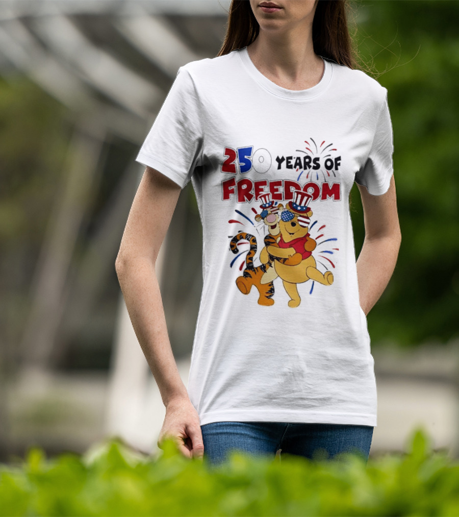 250 Years Of Freedom Winnie The Pooh And Tiger Celebration T-Shirt