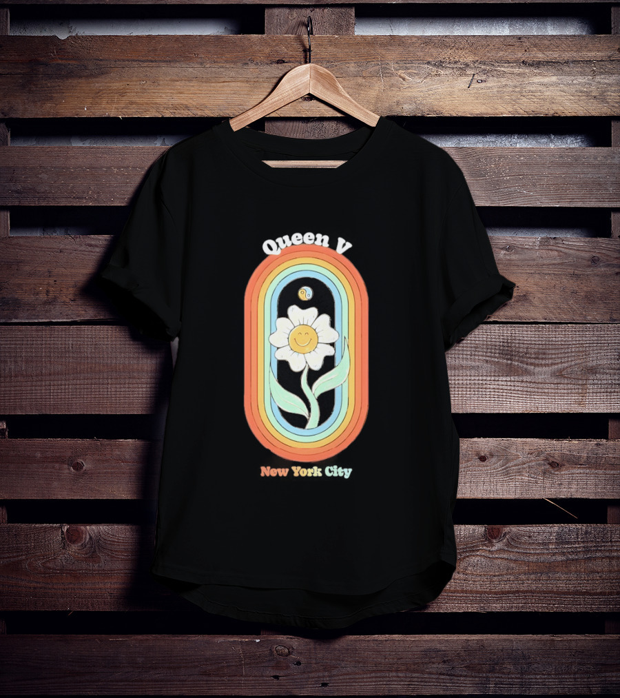 Daisy Rainbow Queen V Yin Yang New York City T-Shirt