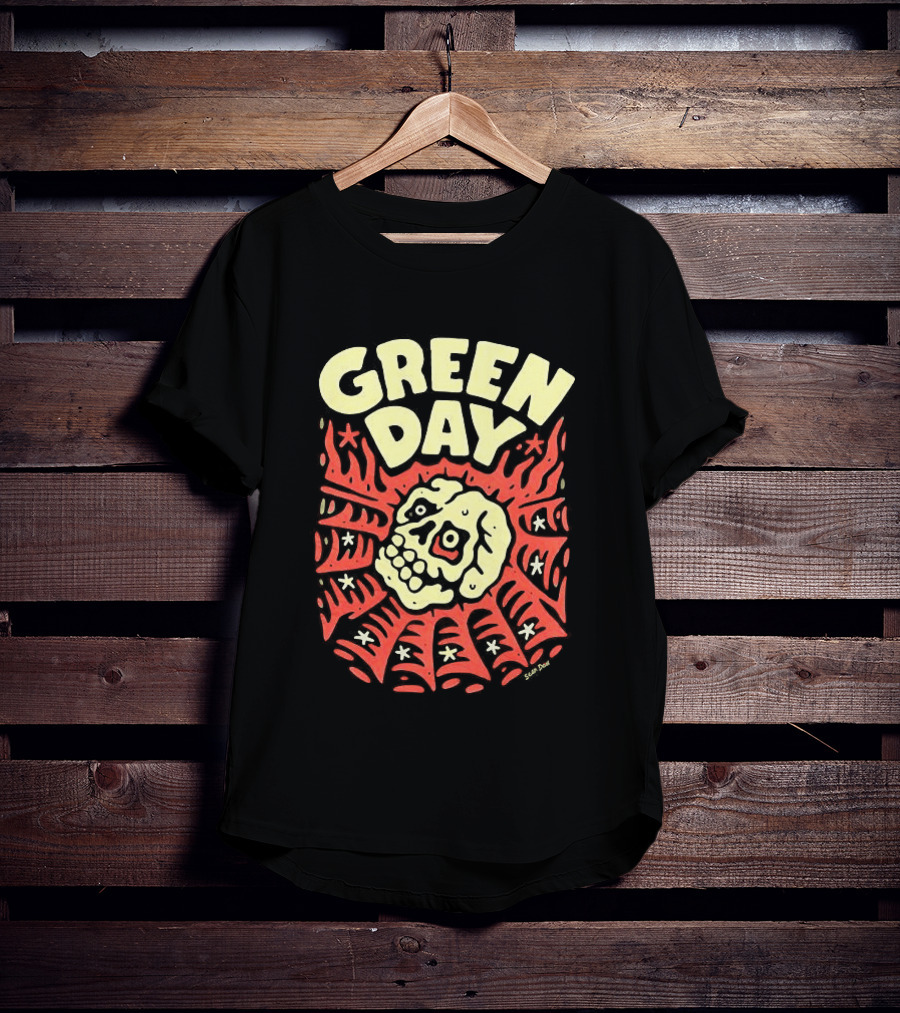 Green Day Skull Spider Red And Cream T-Shirt