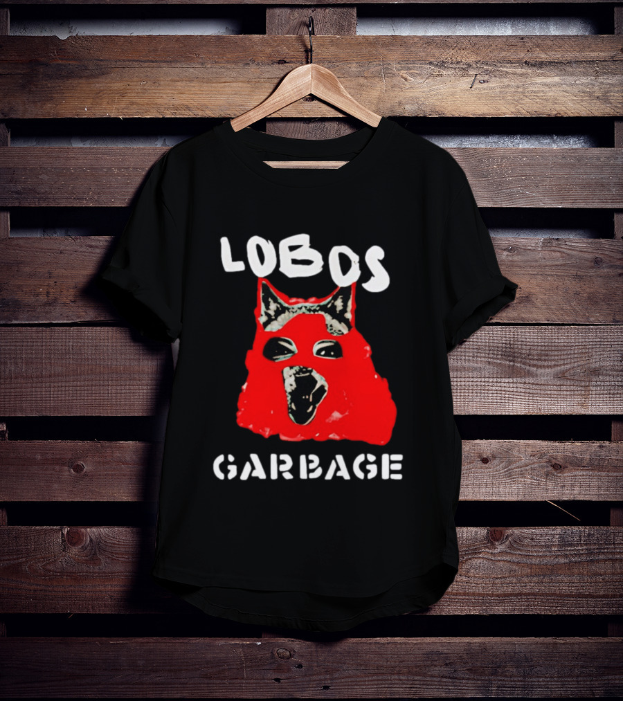 Lobos Dog Red Face Garbage T-Shirt