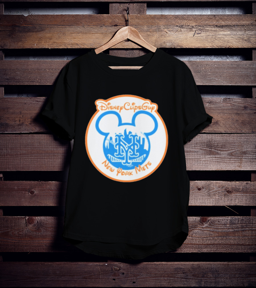 Disney Cups Guy New York Mets Mickey Ears T-Shirt