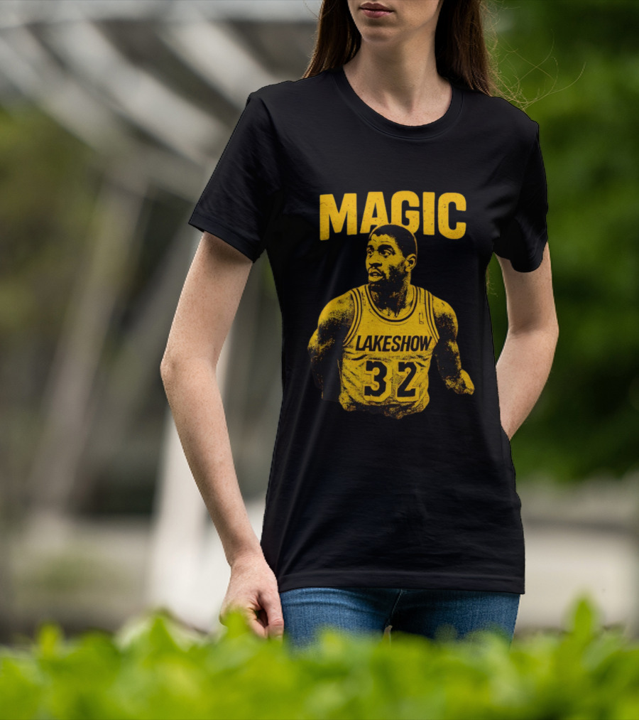 Magic Johnson Lakers Lakeshow 32 Basketball Legend T-Shirt