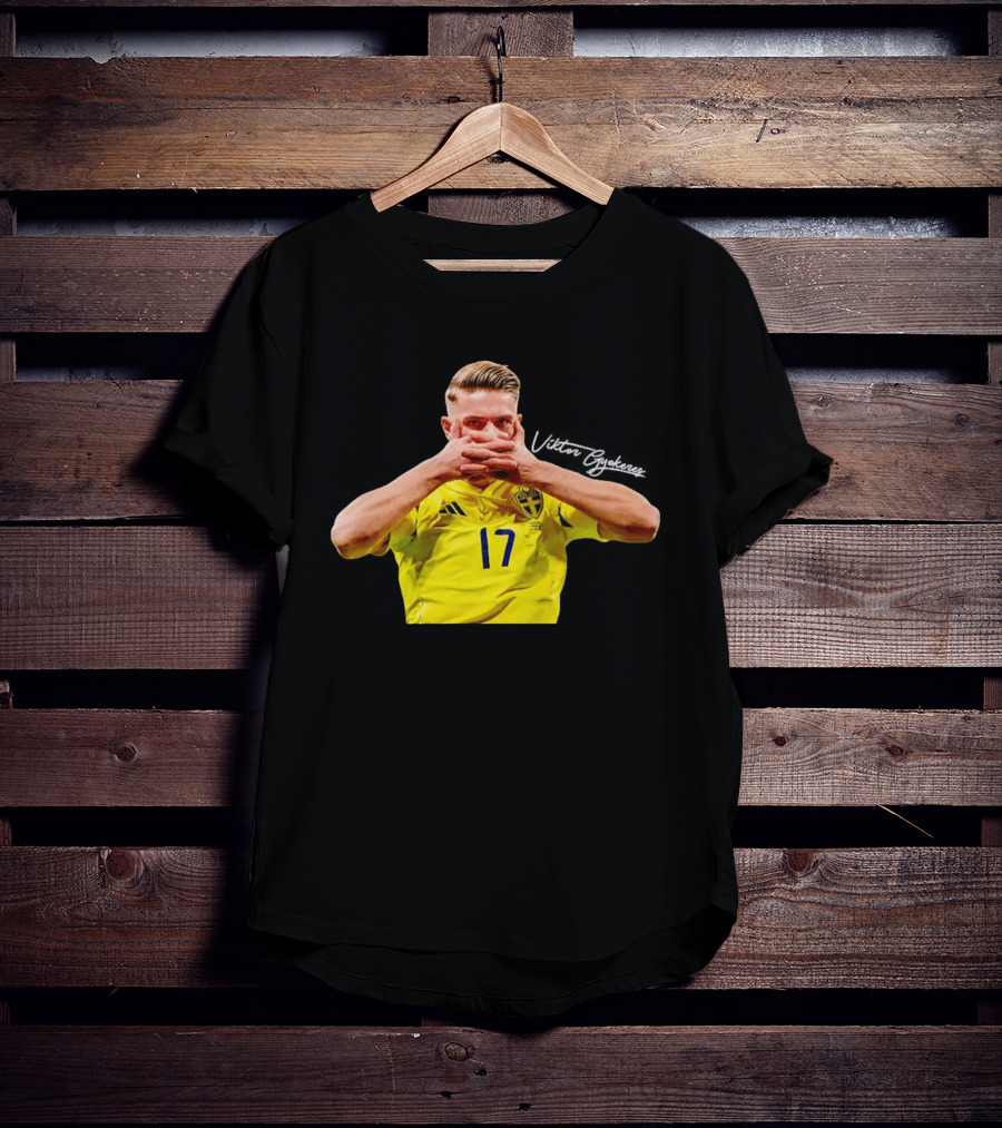 Viktor Gyokeres Sweden Soccer Jersey 17 T-Shirt