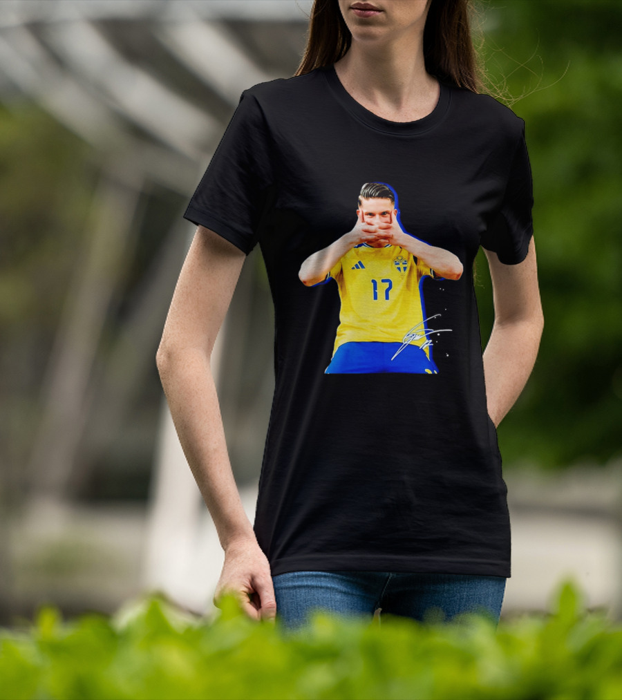 Viktor Gyokeres Sweden Number 17 Signature Gesture T-Shirt
