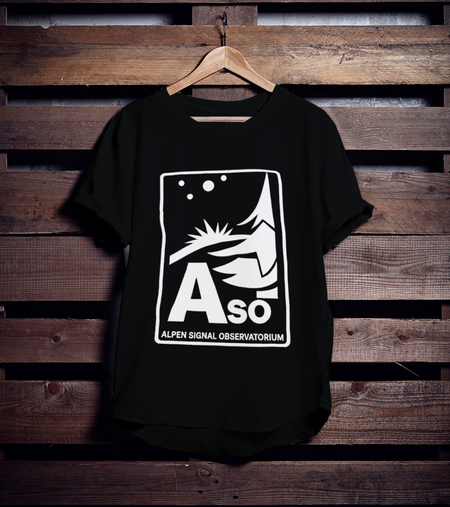 Aso Alpen Signal Observatorium Night Sky T-Shirt