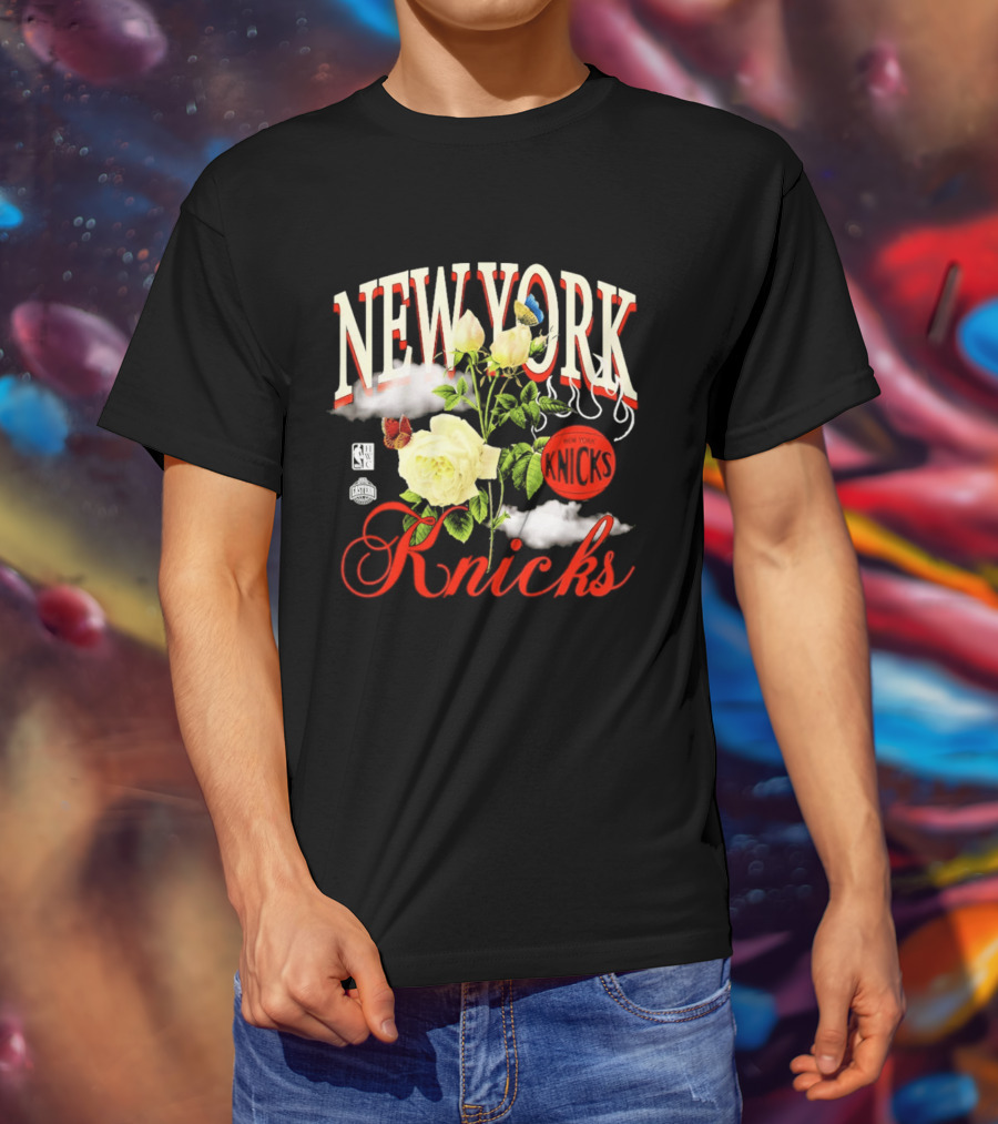 New York Knicks Floral Art With Butterflies And Roses T-Shirt