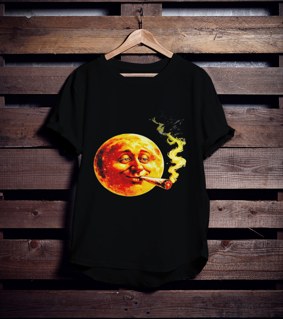 Moon Face Smoking Weed Blunt Lunar Smokers Club T-Shirt