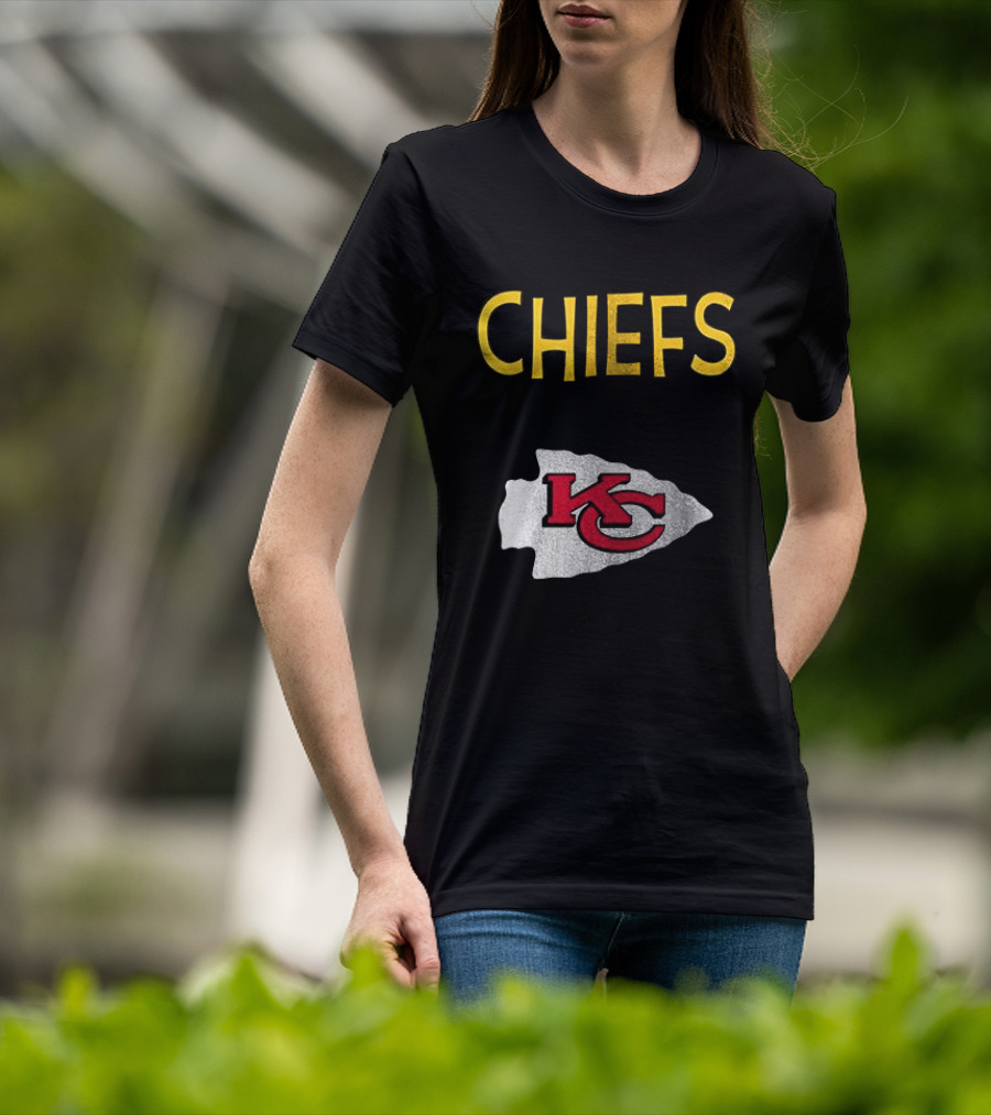Kansas City Chiefs Peanuts Snoopy Woodstock Go Chiefs Football T-Shirt