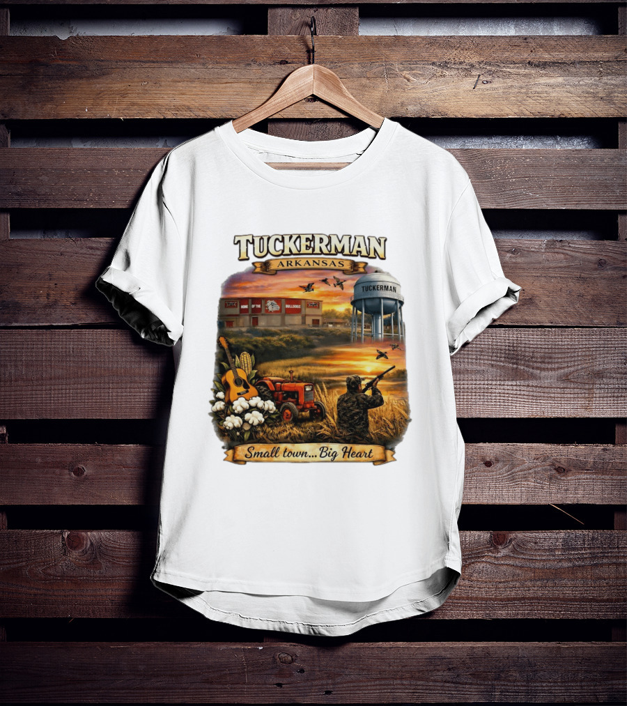 Tuckerman Arkansas Home Of The Bulldogs Water Tower Small Town Big Heart Tractor Hunter Guitar T-Shirt