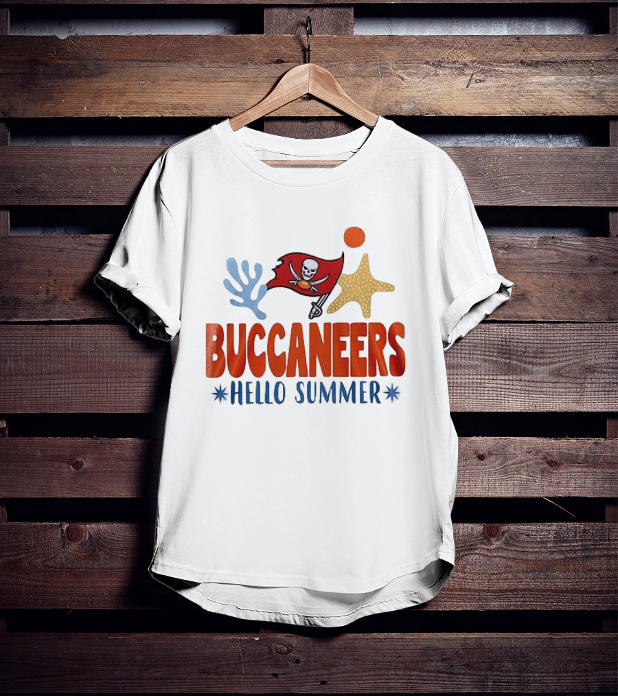 Tampa Bay Buccaneers Summer Fun Scream And Shout School's Out T-Shirt