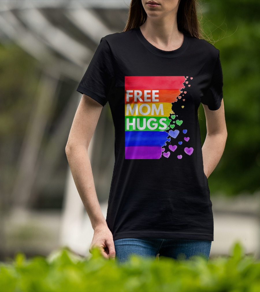 Free Mom Hugs Rainbow Hearts LGBTQ Pride Watercolor T-Shirt