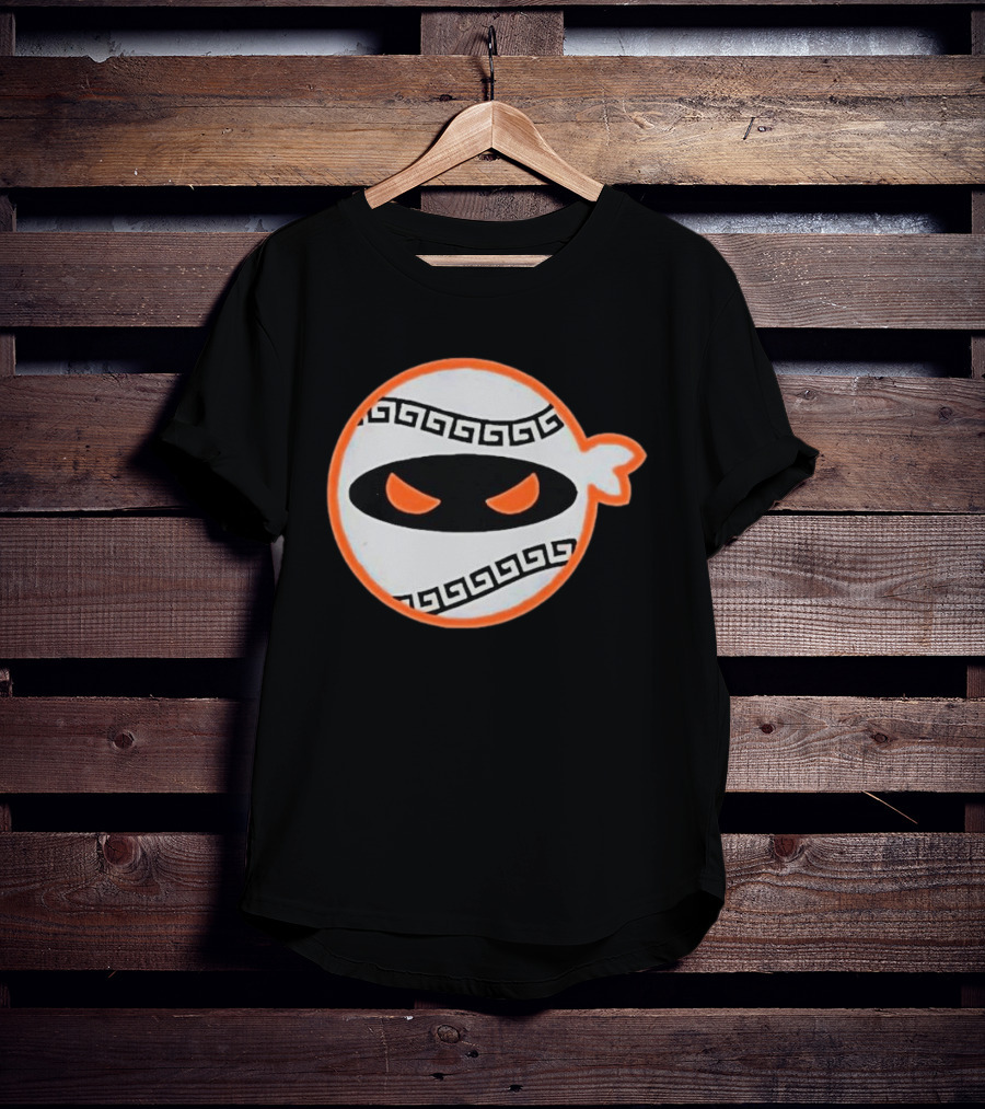 San Francisco Giants Pitching Ninja Baseball Greek Style Mask T-Shirt