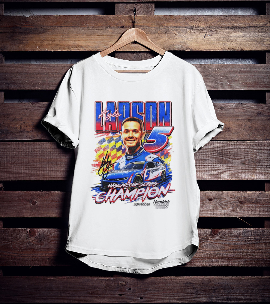 Kyle Larson NASCAR Cup Series Champion Number 5 Hendrick Motorsports Signature T-Shirt