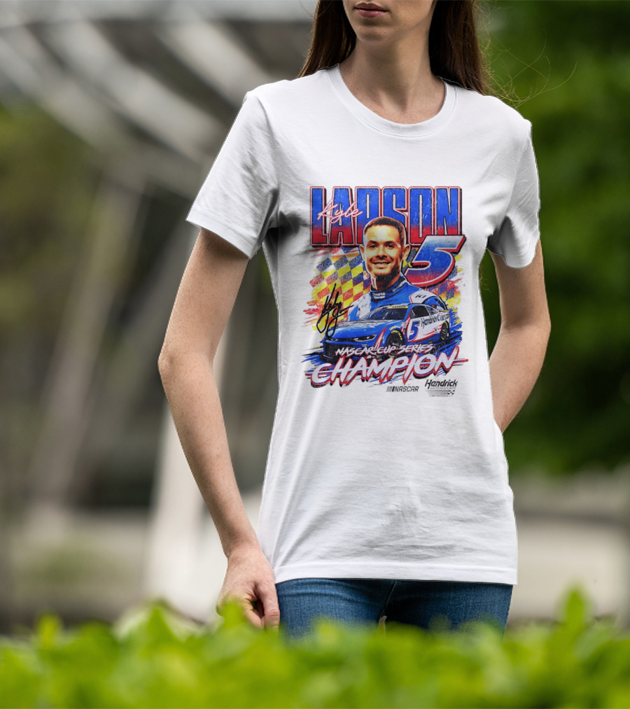 Kyle Larson NASCAR Cup Series Champion Number 5 Hendrick Motorsports Signature T-Shirt