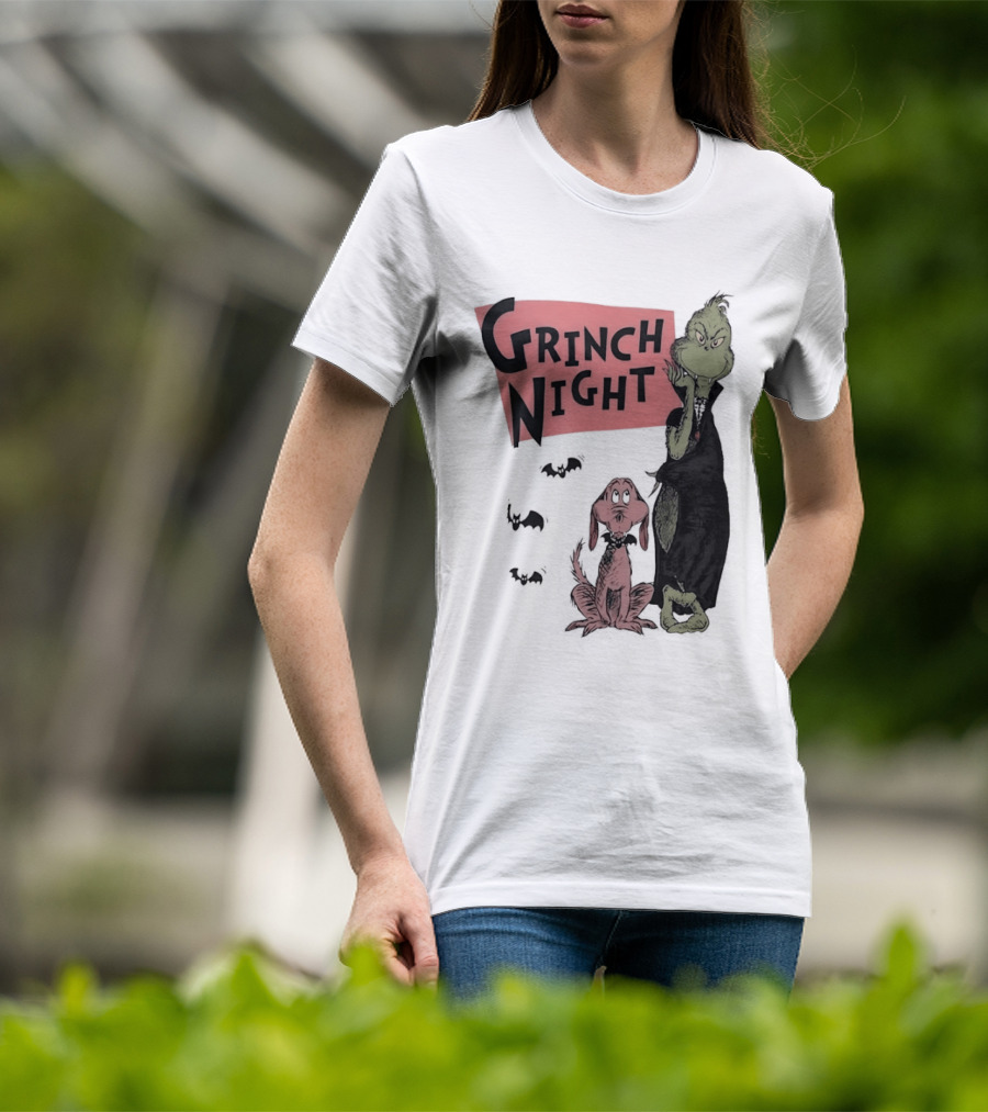 Grinch And Max Halloween Night Spooky Scene T-Shirt