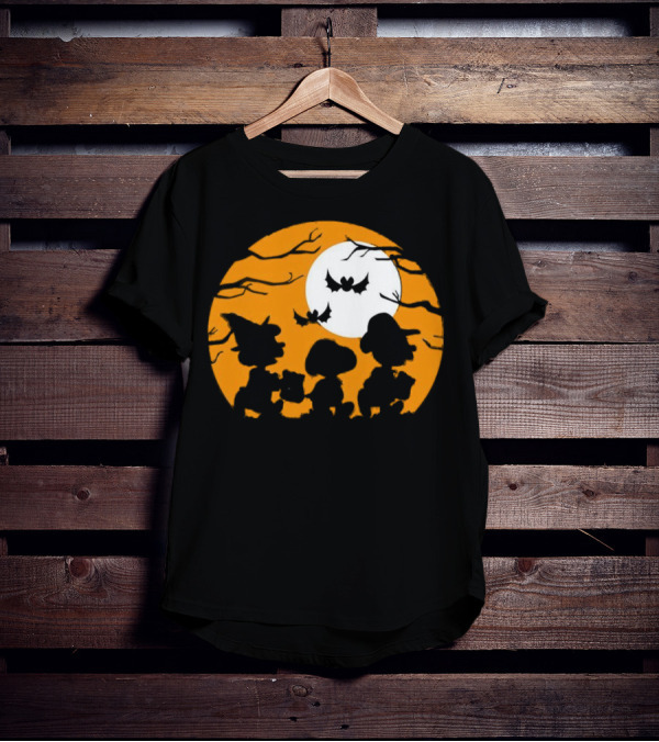 Great Pumpkin Charlie Brown Peanuts Trick Or Treat Halloween Moon Bat Silhouettes T-Shirt