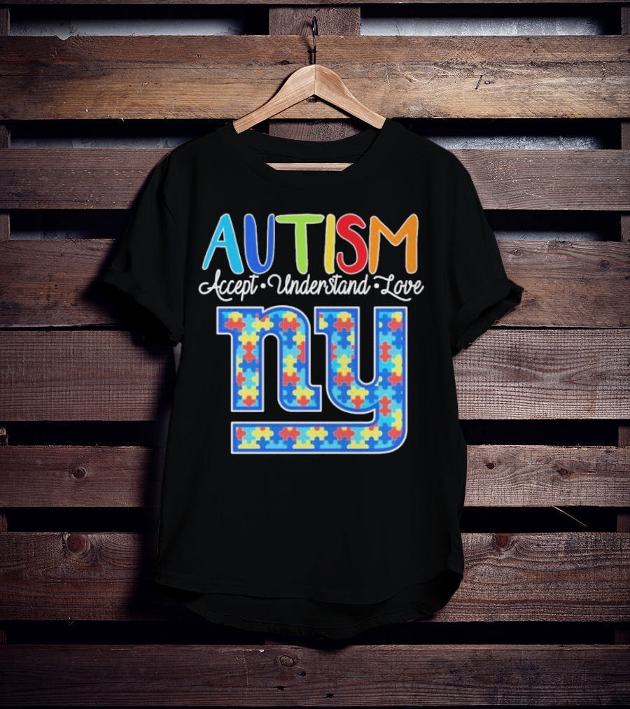 Autism Accept Understand Love NY Giants Puzzle Piece Pattern T-Shirt