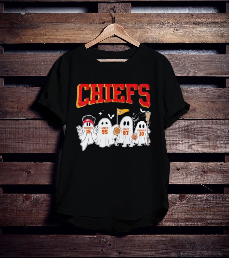 Kansas City Chiefs Halloween Mahomes Jones Kelce Pacheco Ghosts T-Shirt