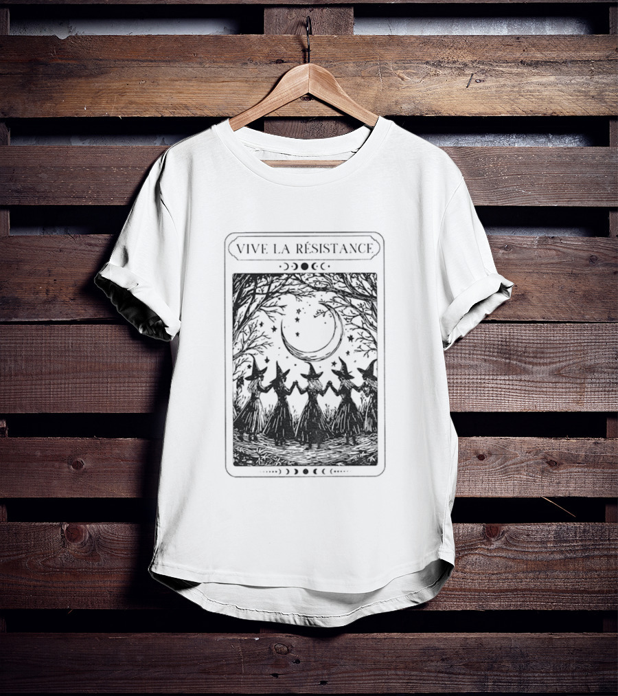 Vive La Resistance Crescent Moon Witches Tarot Card Halloween Feminist Anti Patriarchy T-Shirt