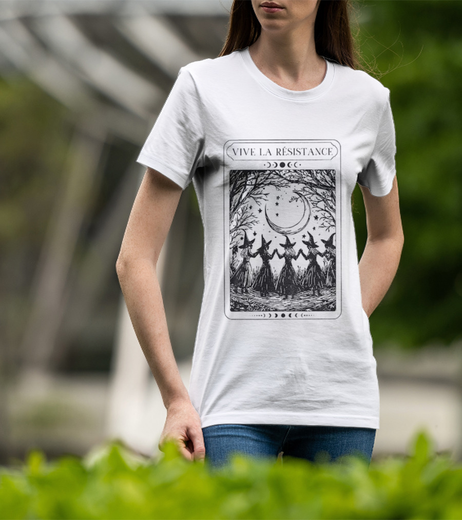 Vive La Resistance Crescent Moon Witches Tarot Card Halloween Feminist Anti Patriarchy T-Shirt
