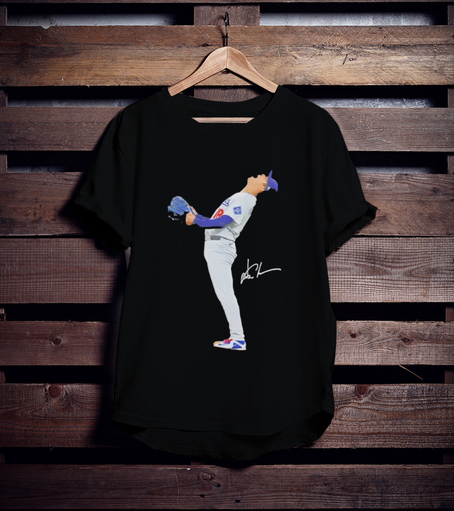 Shohei Ohtani Shout Loudly Baseball Signature Pose In Game Uniform T-Shirt