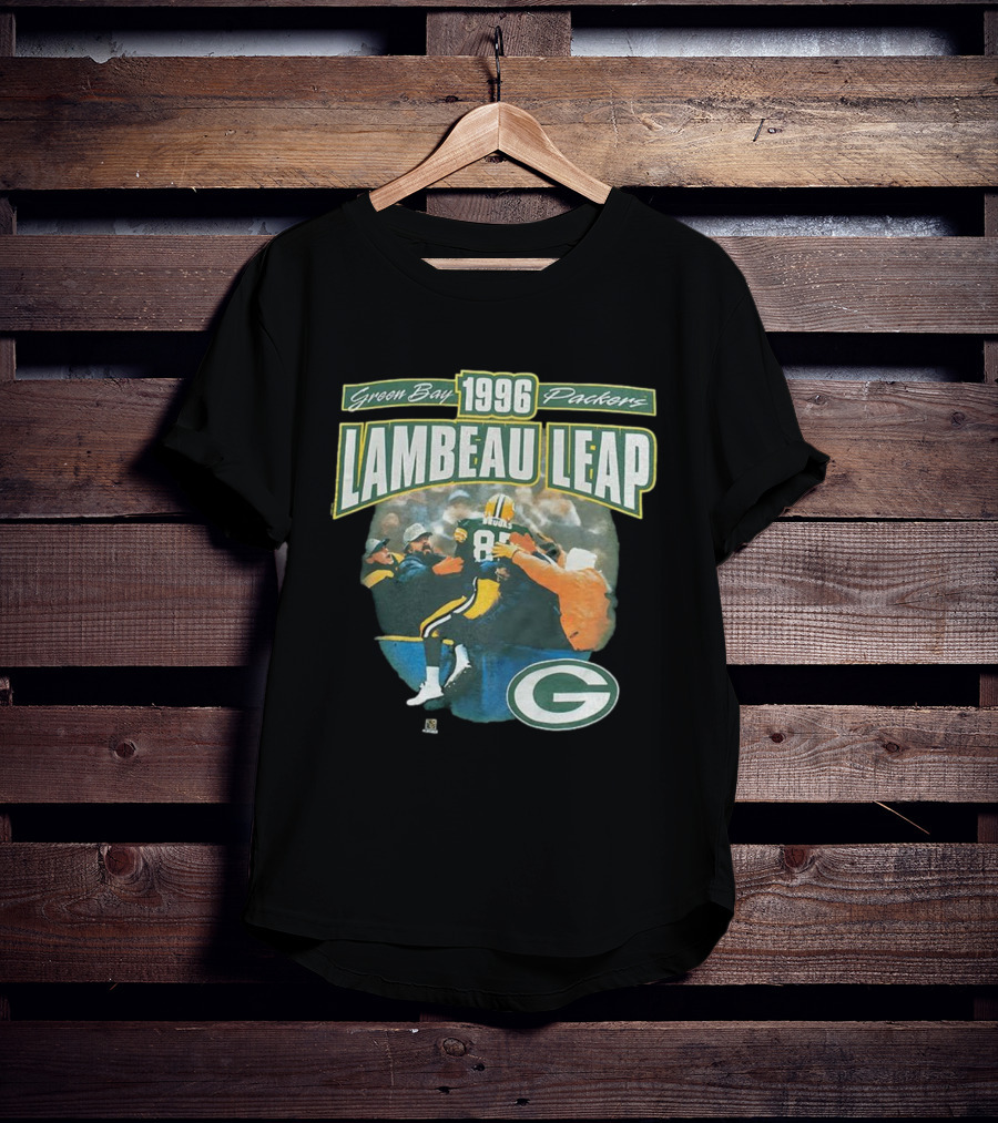 Green Bay Packers Lambeau Leap 1996 Super Bowl XXXI Celebration Iconic Football Moment T-Shirt