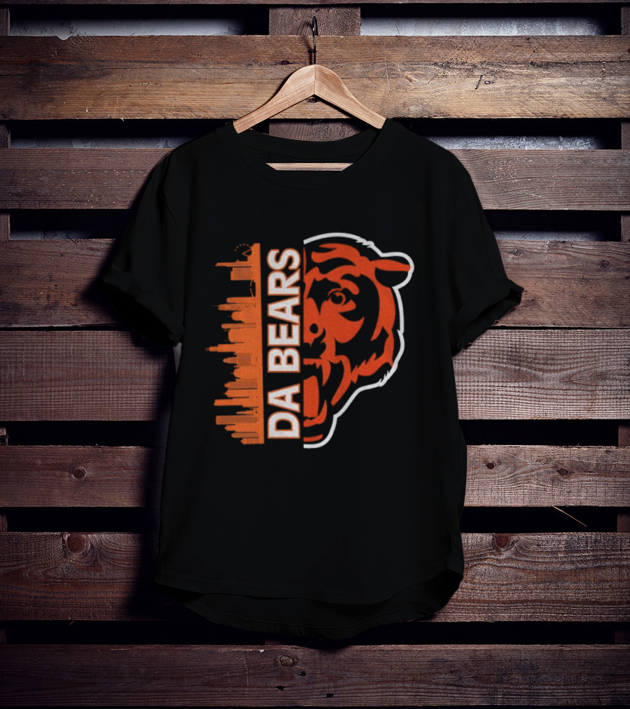 Da Bears Chicago Football City Skyline Bear Head T-Shirt